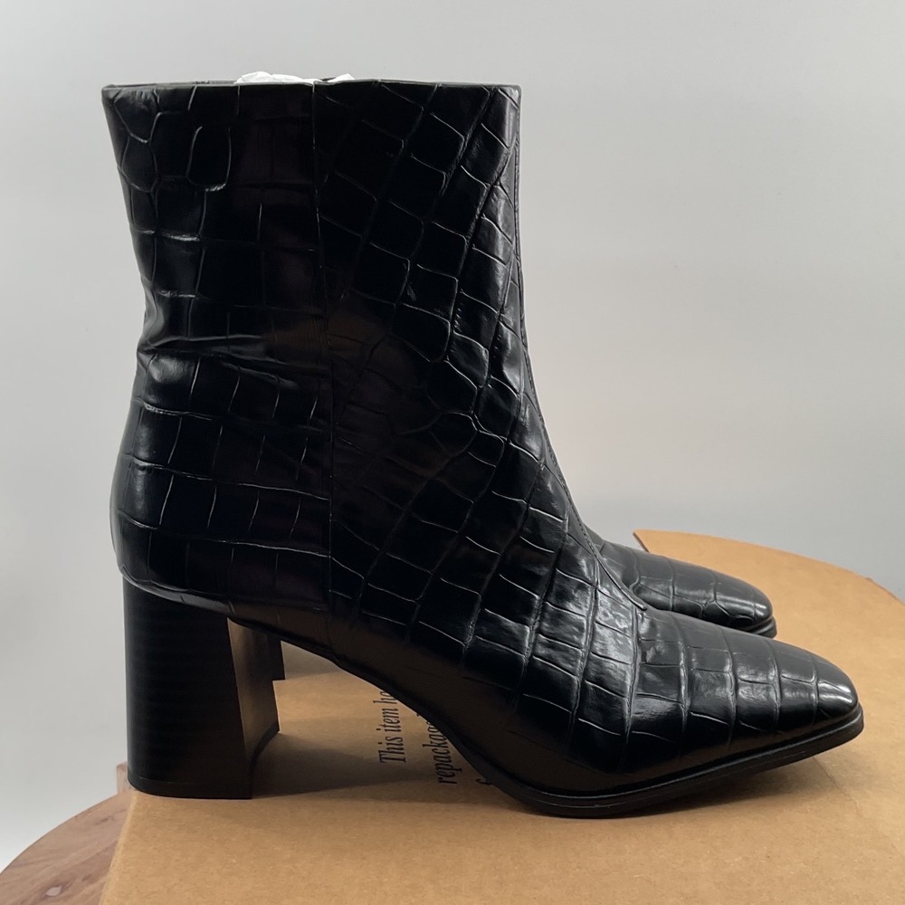 Nordstrom Rack Black Croc Embossed Square Toe Block Heel Ankle Boots Vegan 10